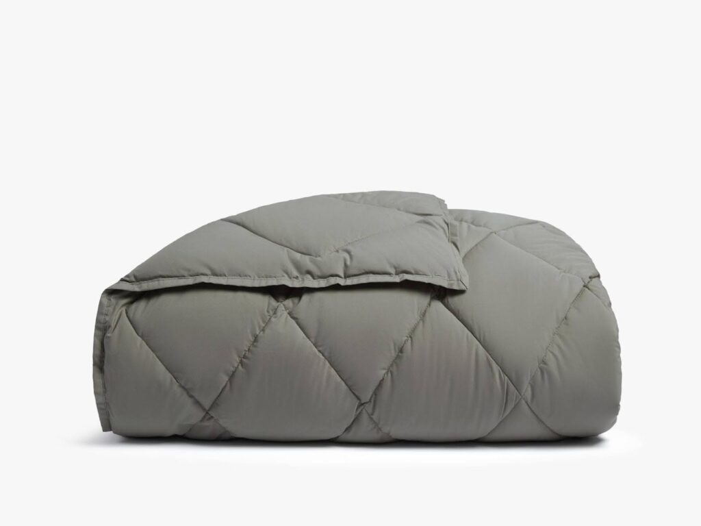 Parachute Organic Cotton Breeze Comforter in gray