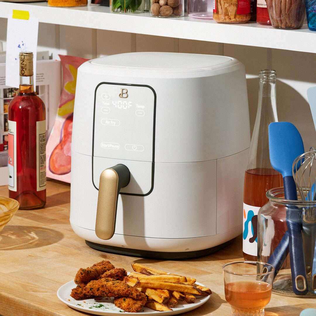 Pfoa and Ptfe Free Air Fryer from the brand beautiful by Drew 