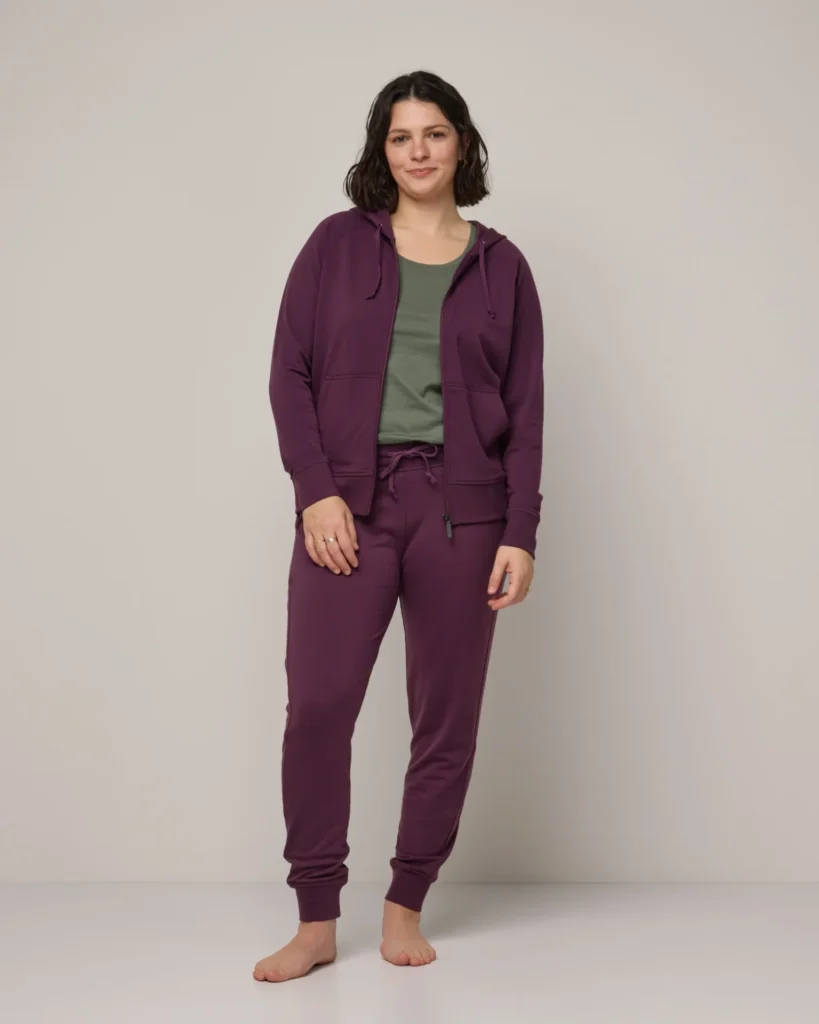 Elevate your comfort with our Aspen Jogger in Pine, blending style and sustainability effortlessly.