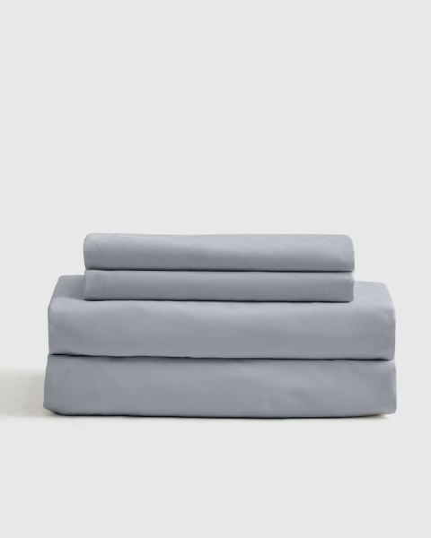 Enjoy a cozy sleep with our Light Blue Classic Organic Percale Sheet Set, crafted from natural cotton for ultimate comfort.
