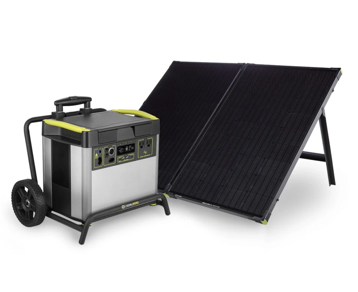 Goal Zero Yeti 3000X solar generator with Boulder solar panels, ideal for home emergency power needs.